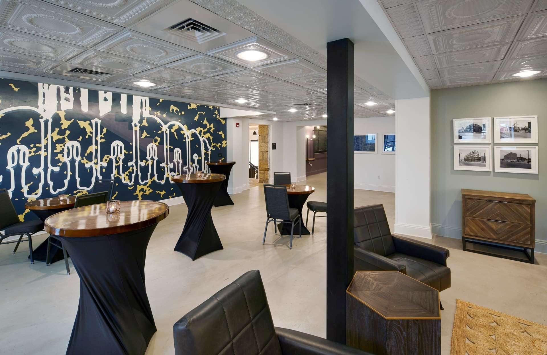Tryp バイ ウインダム ピッツバーグ ローレンスビル エクステリア 写真