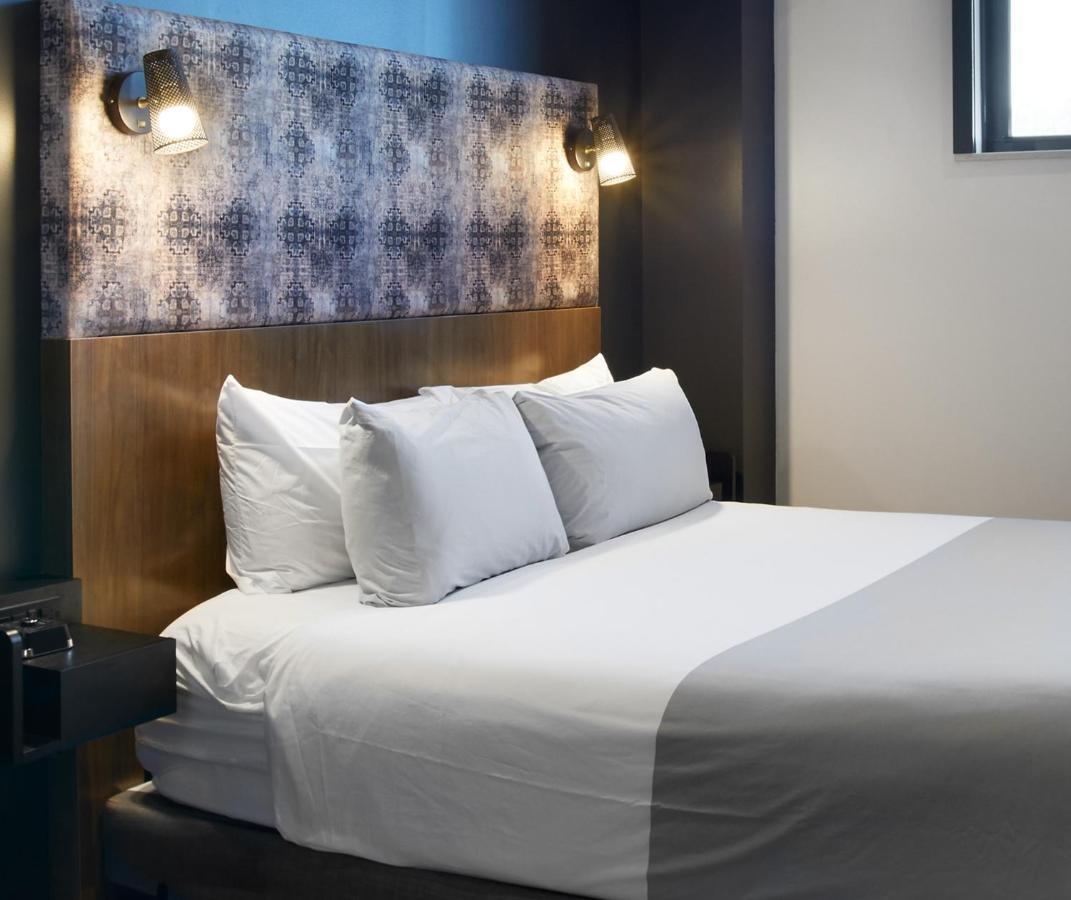 Tryp バイ ウインダム ピッツバーグ ローレンスビル エクステリア 写真